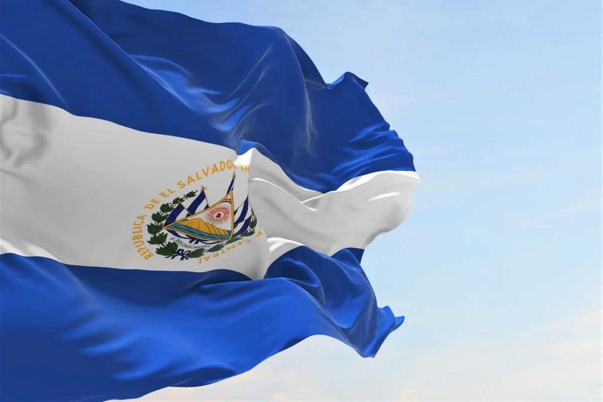 Сальвадор купил свои самые дешевые 410 биткоинов